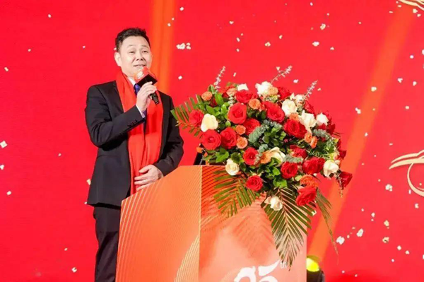 从1999年到2024年！视贝董事长郭志忠喊话经销商：在一起！再一起！ 